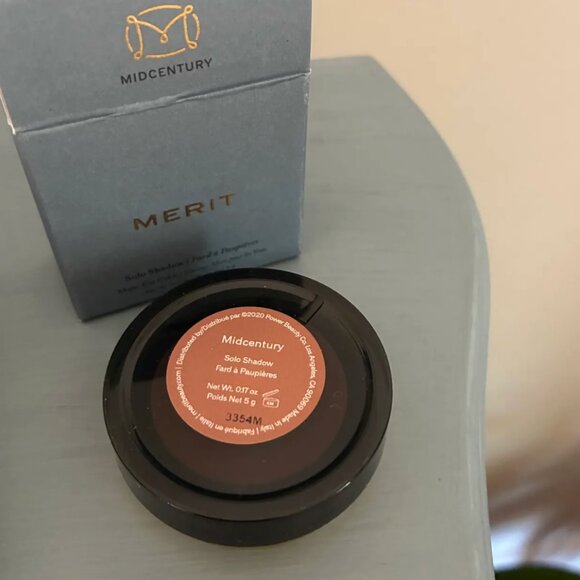 Merit Solo Shadow in Midcentury - Picture 2 of 2